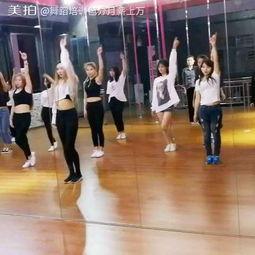 成人搞卫生舞蹈视频教学,轻松学习卫生清洁技巧